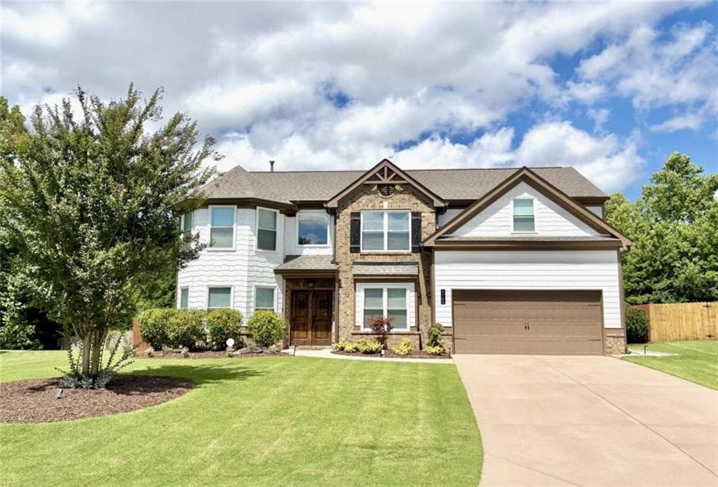 5 bedroom, 3 bathroom, 2,841 sq ft single family residence sold at 4740 Orchard Park Lane, Cumming, GA 30028