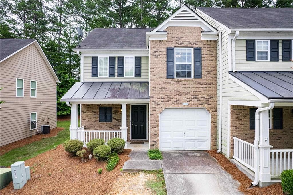 2 bedroom, 2 bathroom, 1,144 sq ft townhouse sold at 457 Colonial Walk, Woodstock, GA 30189