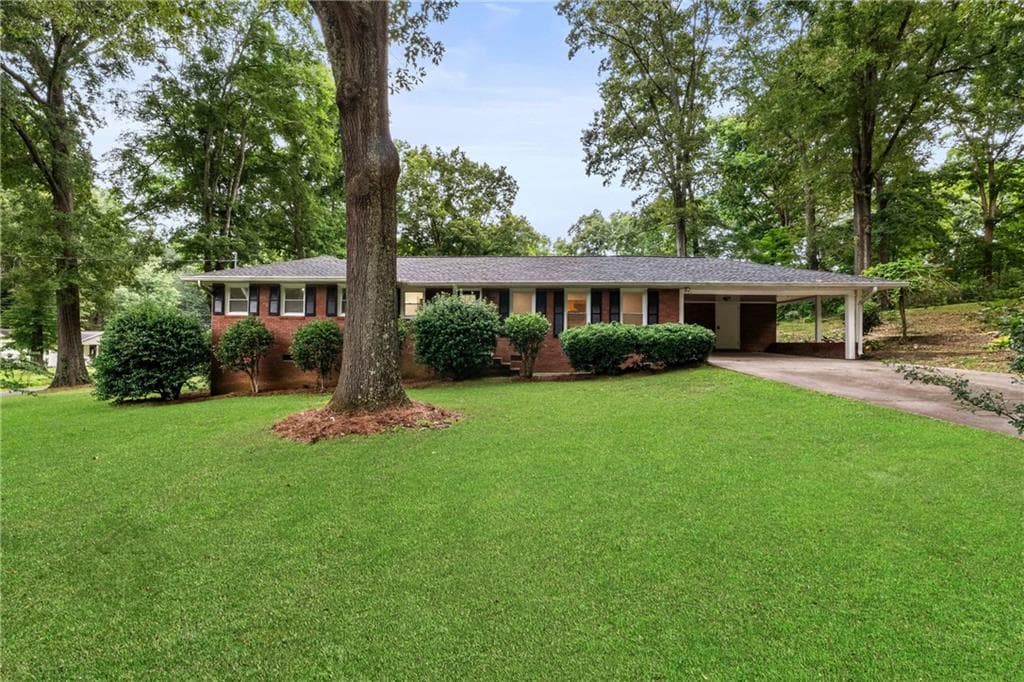 3 bedroom, 2 bathroom, 1,324 sq ft single family residence sold at 23 E Camelia Road, Rome, GA 30161