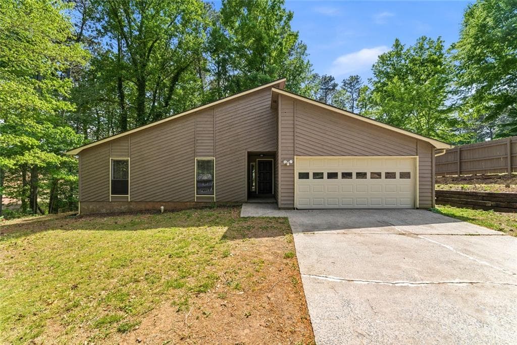 1207 Woodstream Circle, Acworth, GA 30102 — most recent listing photo