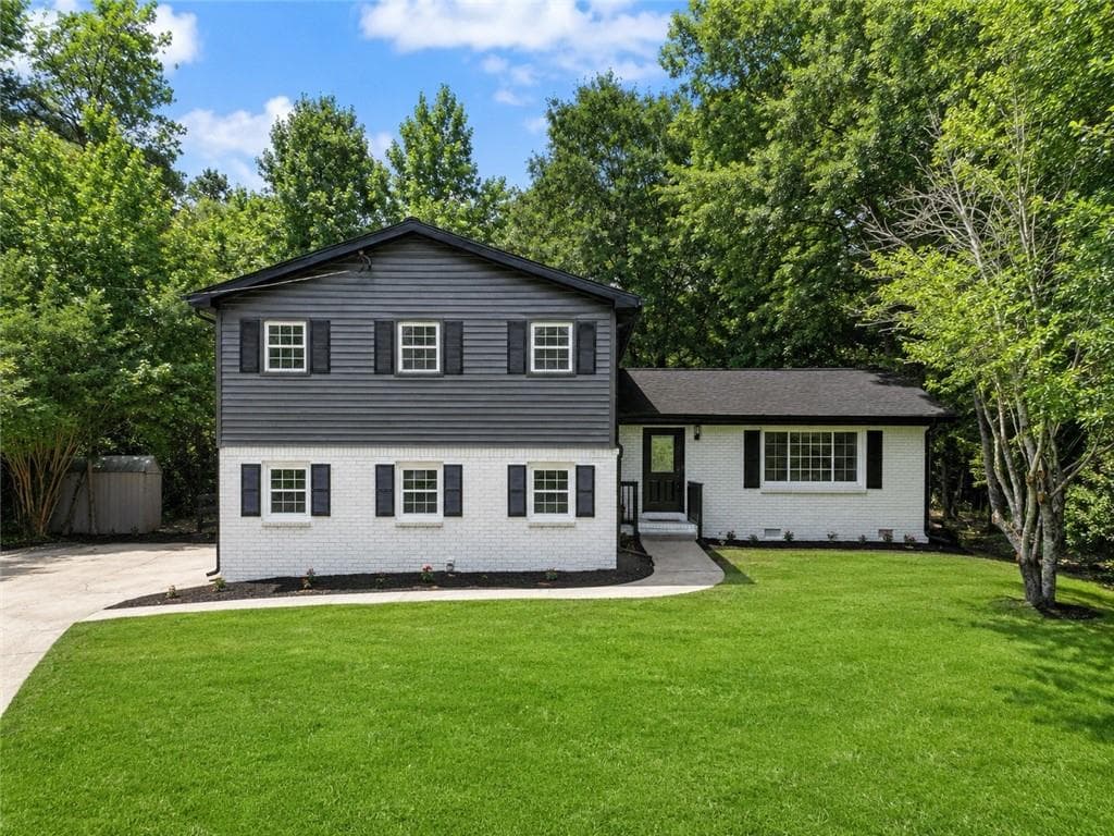 4 bedroom, 3 bathroom, 1,600 sq ft single family residence sold at 3042 Pathview Lane, Marietta, GA 30062