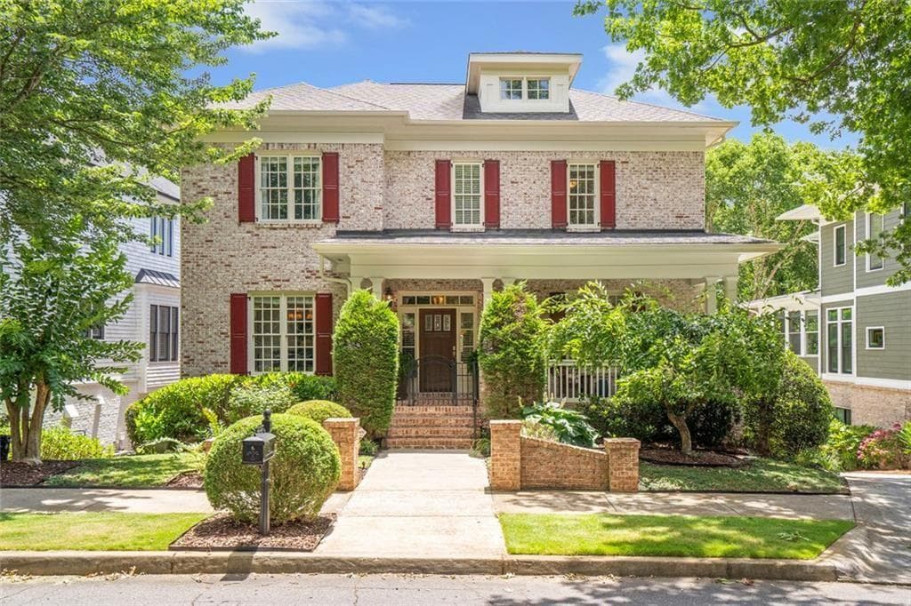 4 bedroom, 4 bathroom, 4,650 sq ft single family residence sold at 2059 Mason Mill Road, Decatur, GA 30033