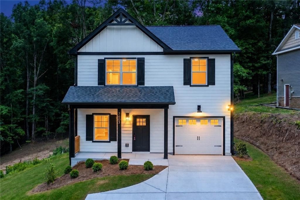 3 bedroom, 3 bathroom, 1,450 sq ft single family residence under contract at 7603 Beachwood Drive, Murrayville, GA 30564