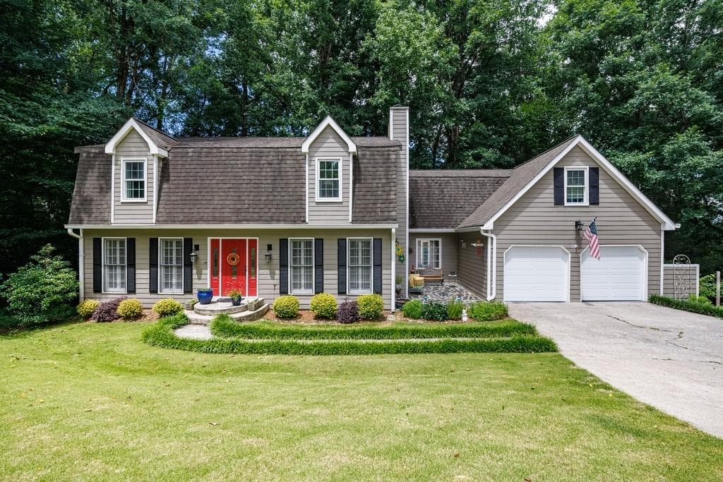 5 bedroom, 4 bathroom, 3,044 sq ft single family residence for sale at 4002 Edgewood Court, Marietta, GA 30068