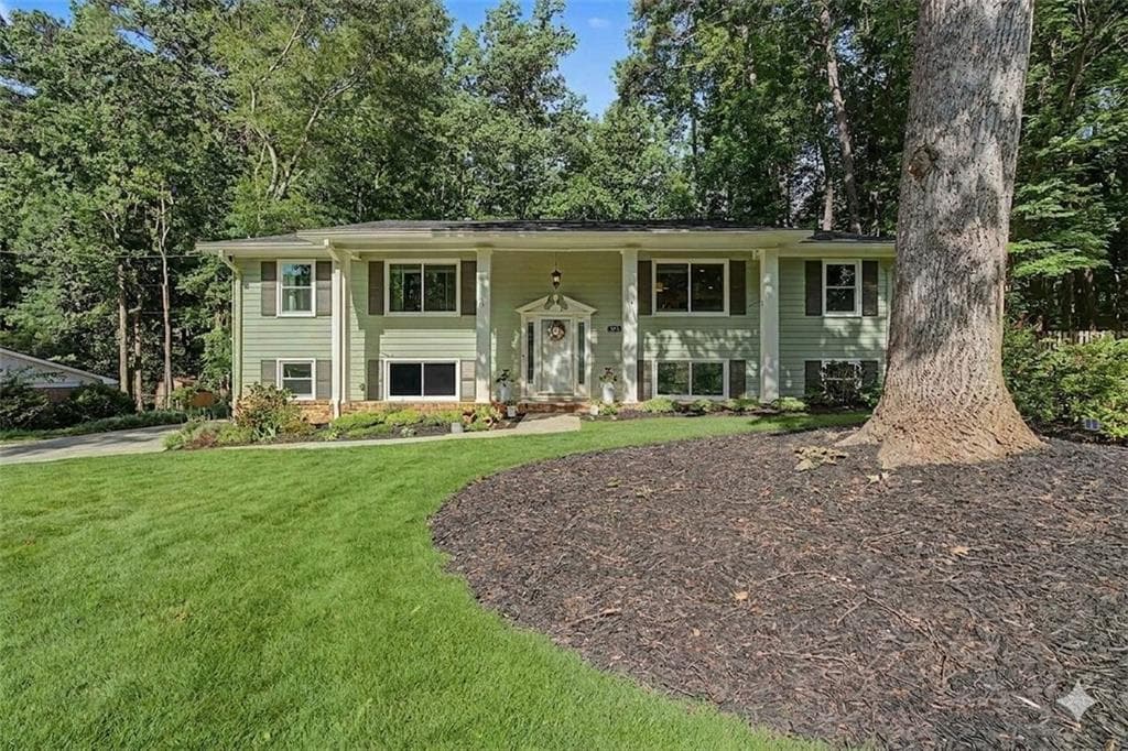 4 bedroom, 3 bathroom, 2,461 sq ft single family residence sold at 265 Pinetree Drive, Marietta, GA 30068