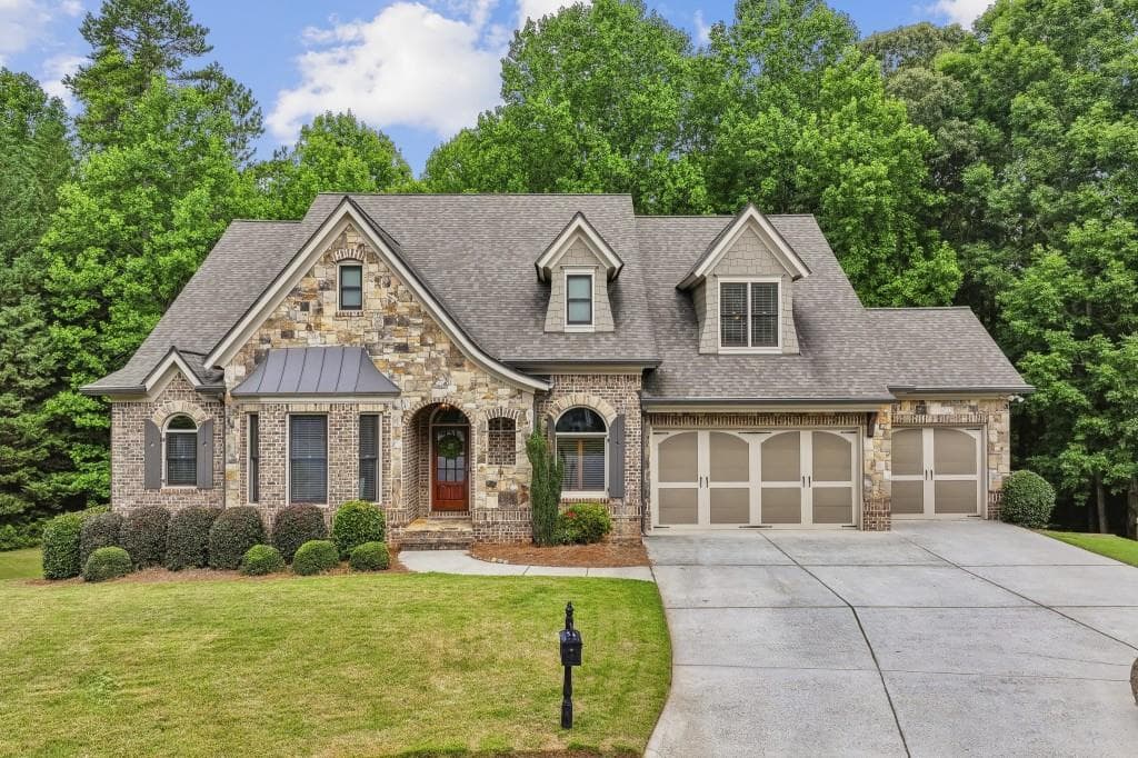 7 bedroom, 6 bathroom, 5,030 sq ft single family residence sold at 963 Garner Creek Drive, Lilburn, GA 30047