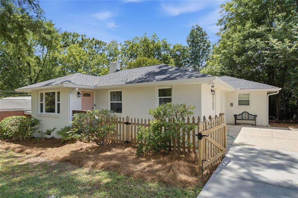 3 bedroom, 2 bathroom, 1,520 sq ft single family residence sold at 2140 Morris Avenue, Tucker, GA 30084