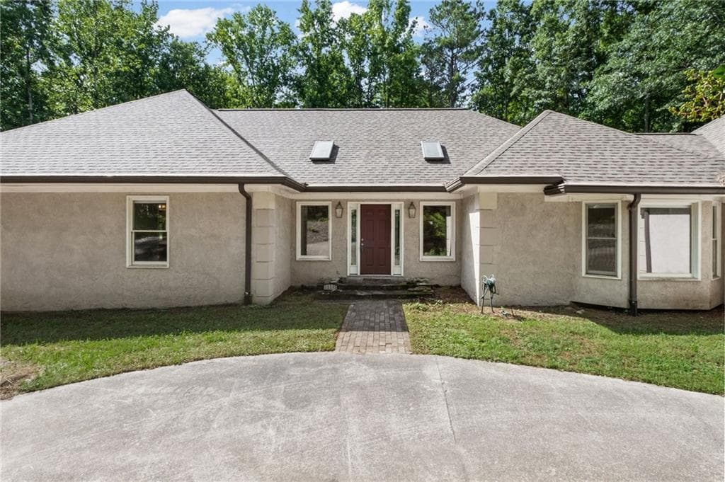 4 bedroom, 4 bathroom, 3,700 sq ft single family residence sold at 13595 Birmingham Highway, Milton, GA 30004