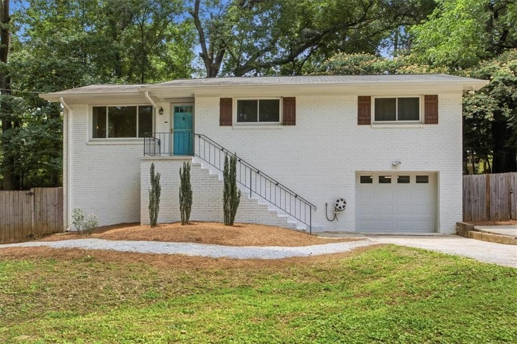 3 bedroom, 3 bathroom, 1,741 sq ft single family residence under contract at 3424 Shawnee Trail, Smyrna, GA 30080