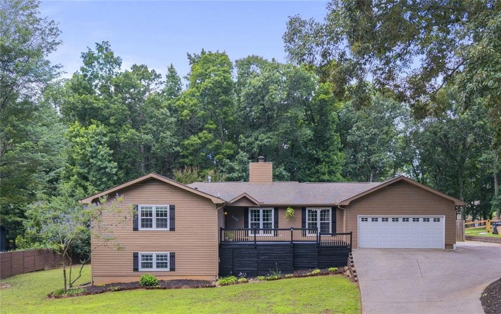 5 bedroom, 3 bathroom, 3,701 sq ft single family residence sold at 330 Chaffin Ridge Court, Roswell, GA 30075