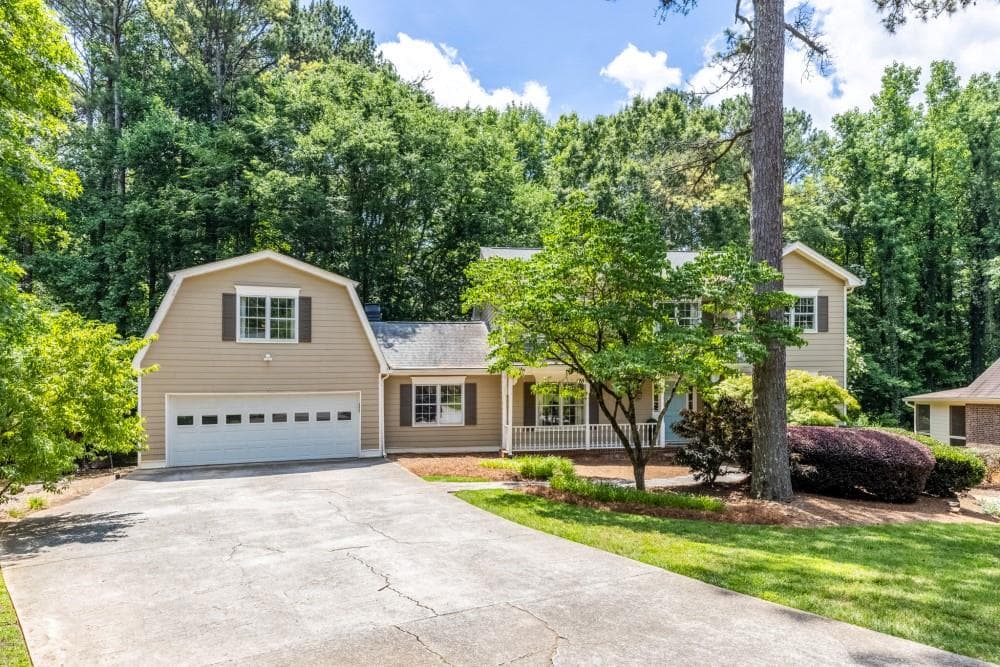5 bedroom, 3 bathroom, 3,020 sq ft single family residence under contract at 1025 Foxfire Drive, Lawrenceville, GA 30044