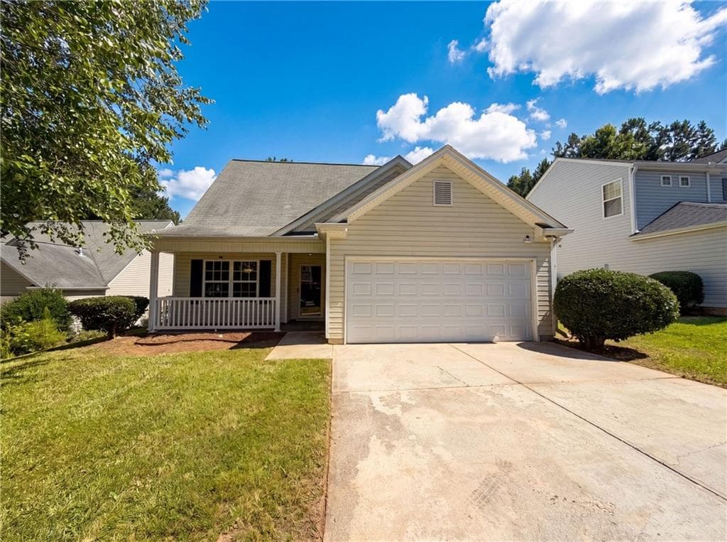 3 bedroom, 2 bathroom, 1,748 sq ft single family residence sold at 635 Sable View Lane, Atlanta, GA 30349
