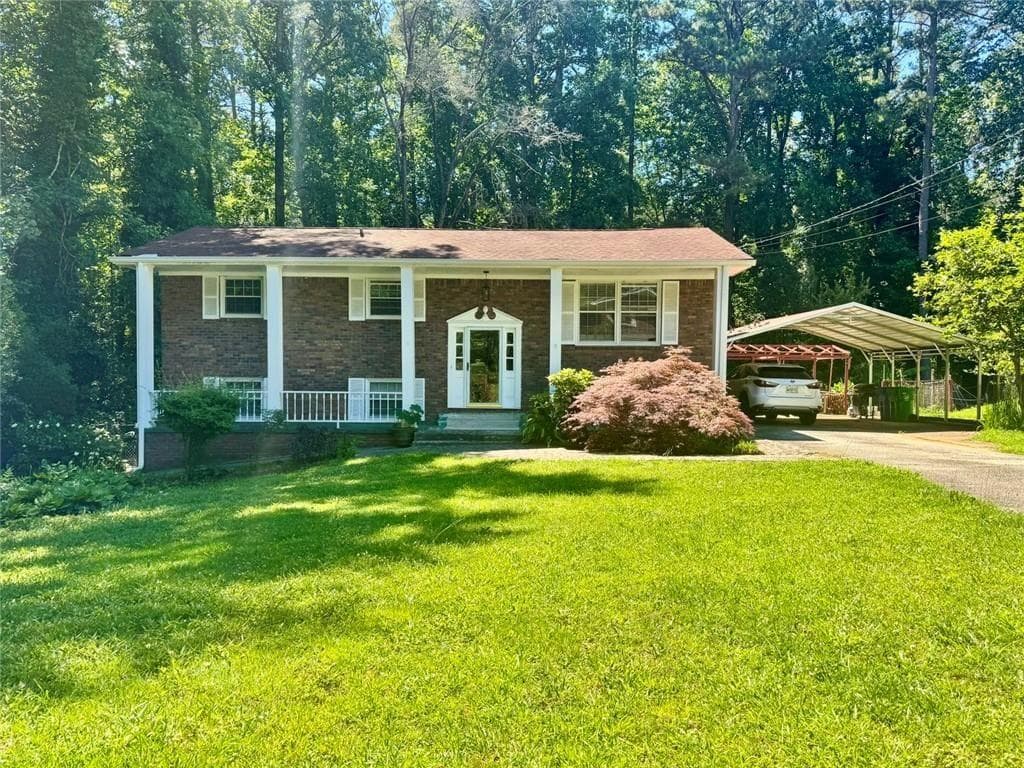 4 bedroom, 2 bathroom, 2,116 sq ft single family residence sold at 776 Airlie Drive, Stone Mountain, GA 30083