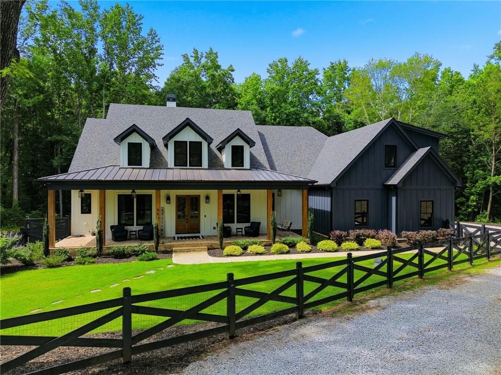 7 bedroom, 7 bathroom, 7,230 sq ft single family residence for sale at 650 Avery Road, Canton, GA 30115