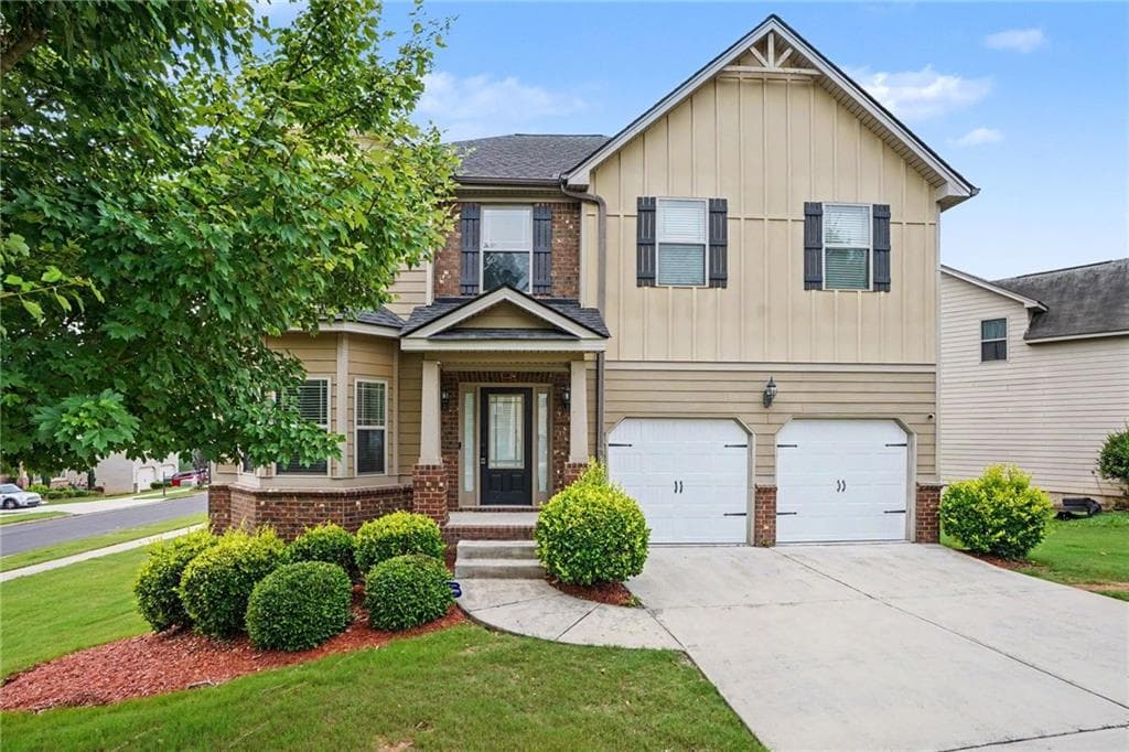 4 bedroom, 3 bathroom, 2,642 sq ft single family residence sold at 1863 Ivy View Walk, Loganville, GA 30052