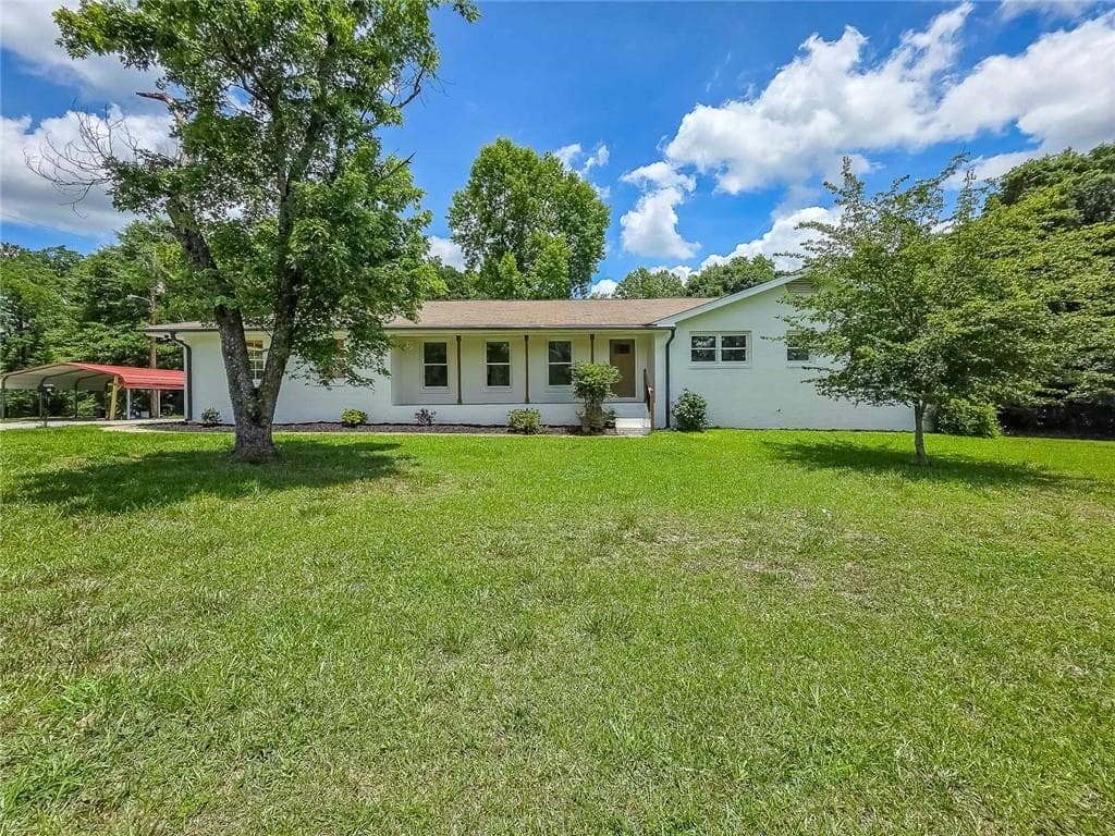 3 bedroom, 2 bathroom, 1,750 sq ft single family residence sold at 3332 Oak Grove Road, Loganville, GA 30052
