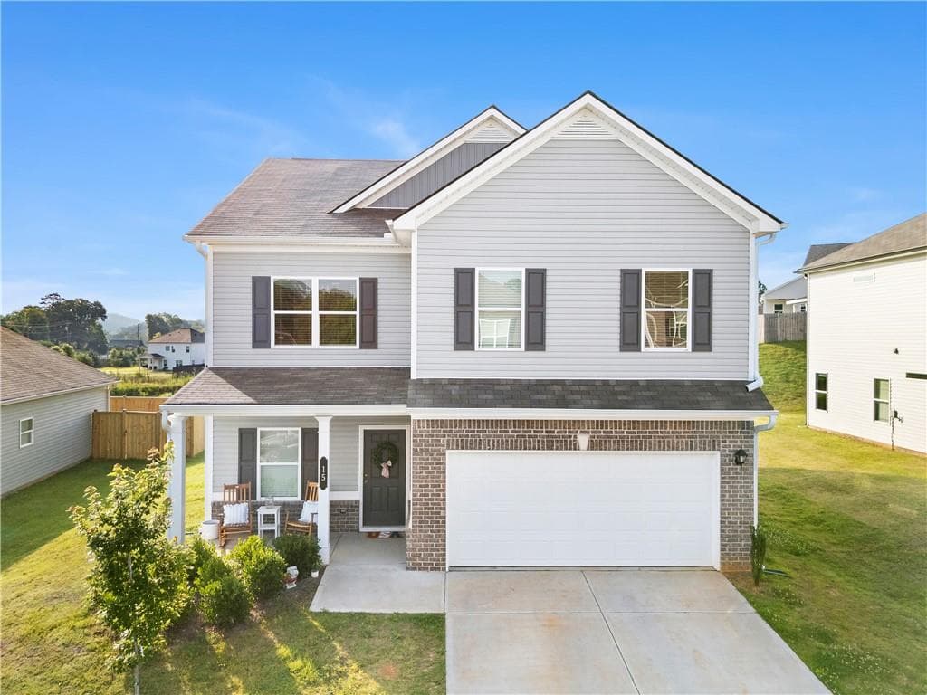 5 bedroom, 3 bathroom, 2,580 sq ft single family residence sold at 15 Arrington Drive, Adairsville, GA 30103