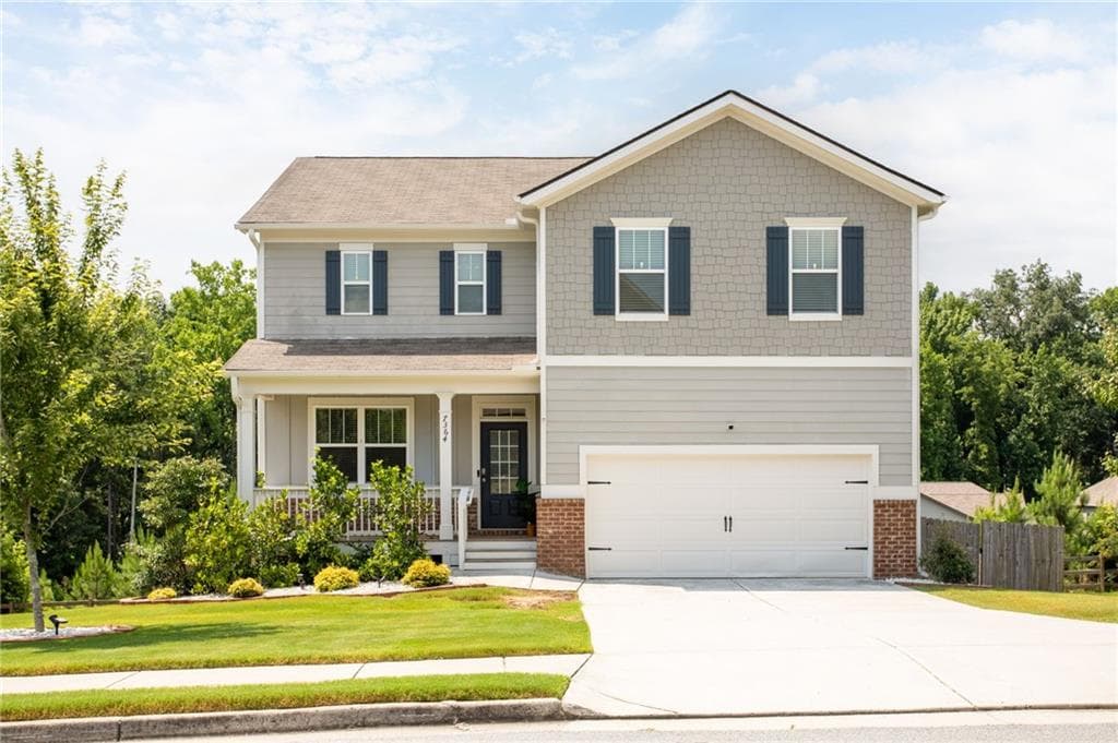 4 bedroom, 4 bathroom, 2,458 sq ft single family residence for sale at 7364 Stone Bluff Drive, Douglasville, GA 30134