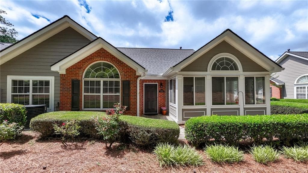 2 bedroom, 2 bathroom, 1,726 sq ft condominium sold at 908 Burnt Hickory Circle 7, Marietta, GA 30064