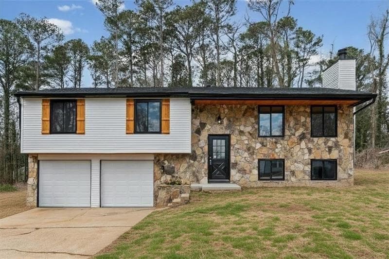 4 bedroom, 3 bathroom, 2,044 sq ft single family residence under contract at 5191 Stone Trace, Stone Mountain, GA 30083