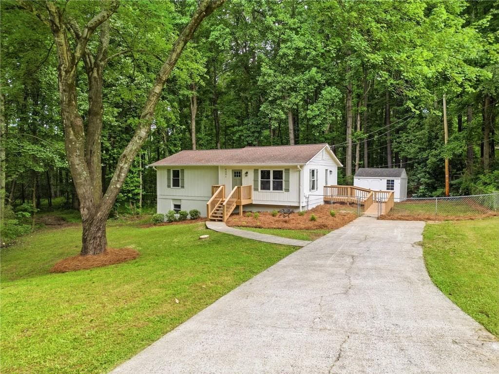 4091 Dustin Drive, Acworth, GA 30101 — most recent listing photo