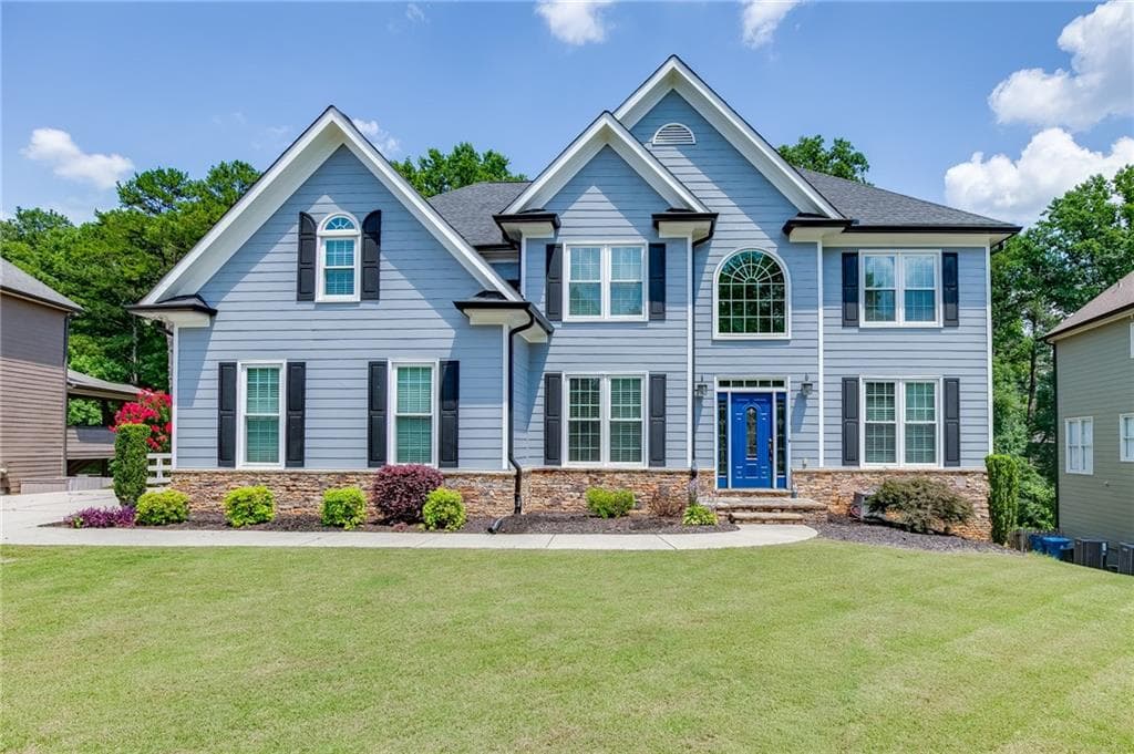 5 bedroom, 3 bathroom, 3,118 sq ft single family residence under contract at 2775 Daniel Park Run, Dacula, GA 30019