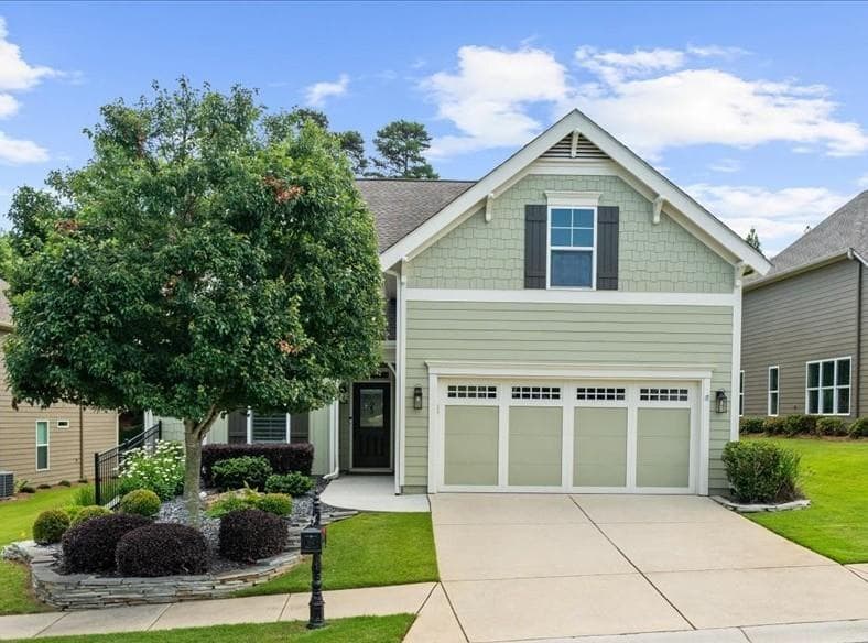 3 bedroom, 2 bathroom, 1,792 sq ft single family residence sold at 3452 Blue Spruce Court, Gainesville, GA 30504