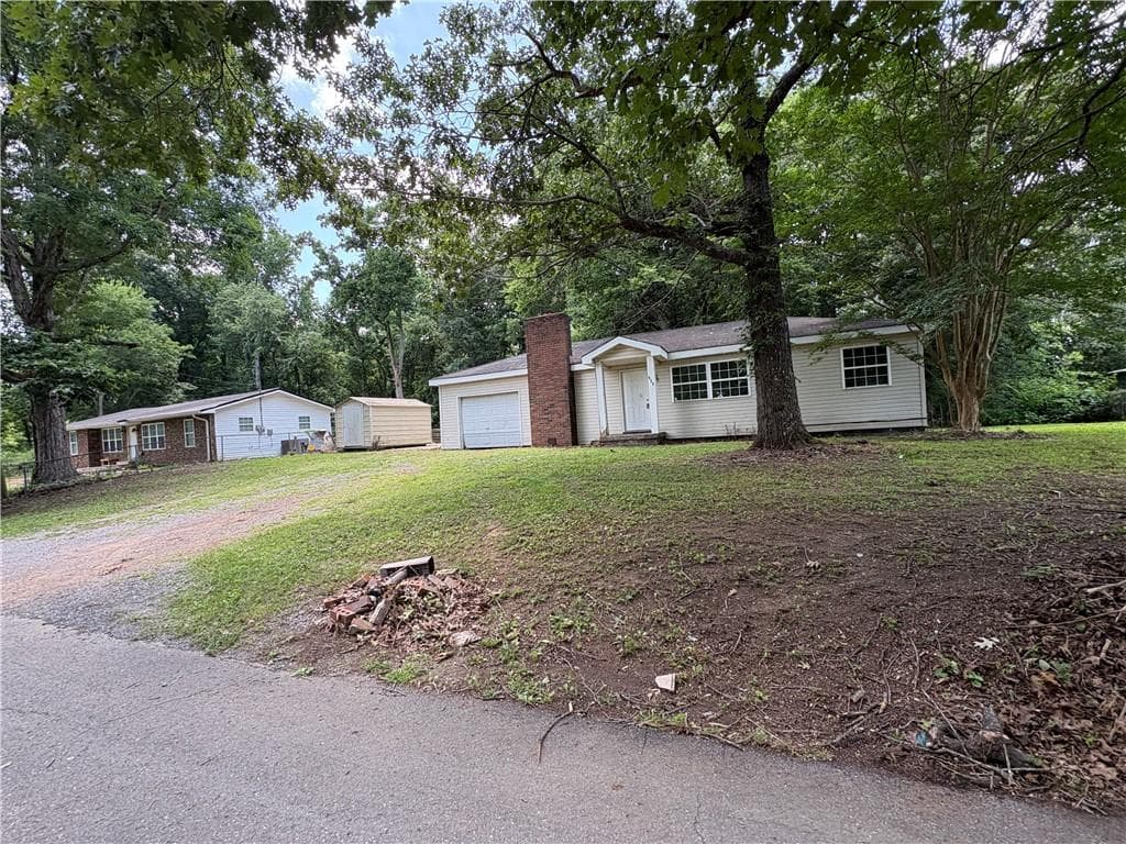 3 bedroom, 2 bathroom, 1,056 sq ft single family residence sold at 938 Raygan Drive, Tunnel Hill, GA 30755