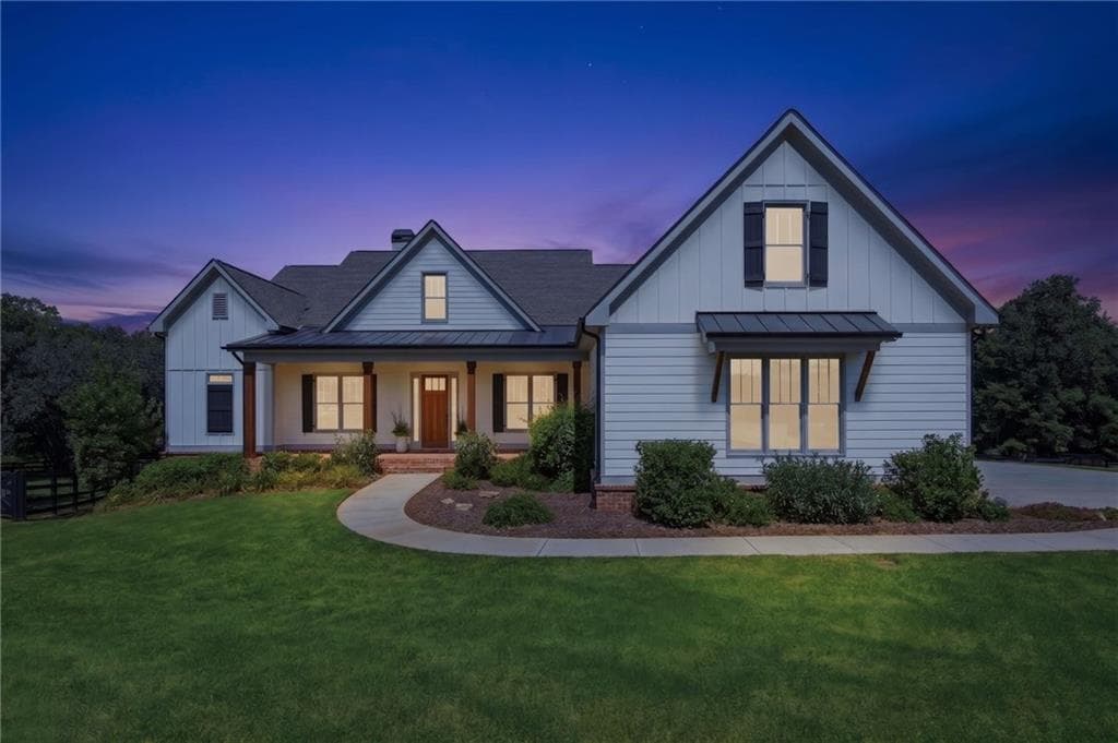 4 bedroom, 5 bathroom, 4,553 sq ft single family residence sold at 204 Creekstone Court, Canton, GA 30115