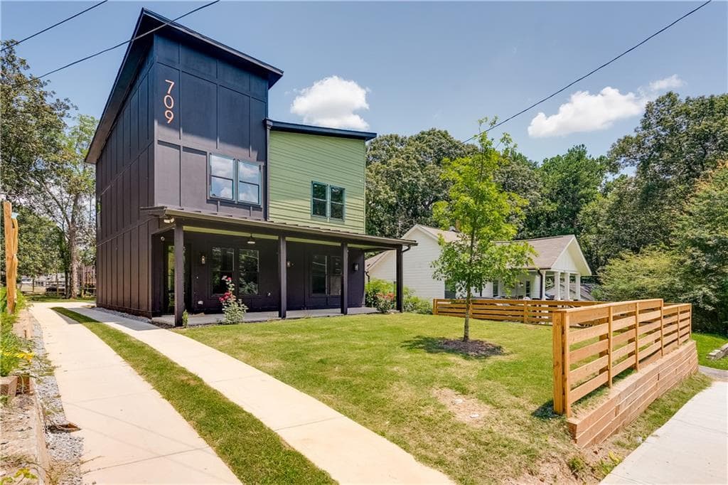 5 bedroom, 4 bathroom, 4,618 sq ft single family residence sold at 709 Emily Place, Atlanta, GA 30318