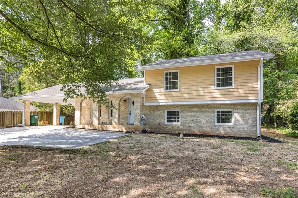 4 bedroom, 3 bathroom, 2,226 sq ft single family residence under contract at 383 Ben Avenue, Lilburn, GA 30047