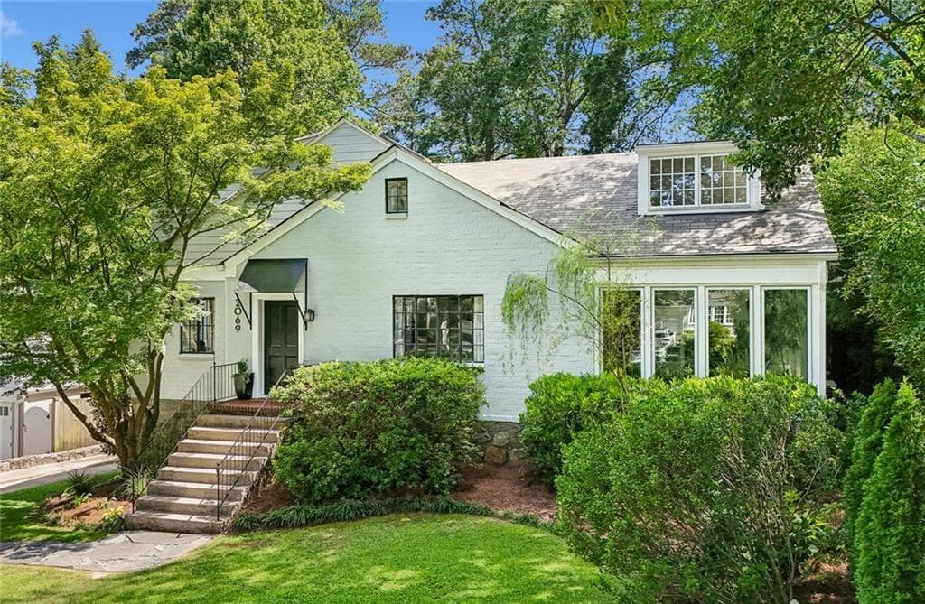 5 bedroom, 3 bathroom, 3,079 sq ft single family residence sold at 2069 Edinburgh Terrace, Atlanta, GA 30307