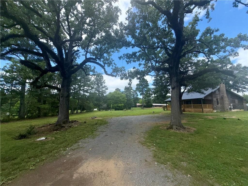 3 bedroom, 1 bathroom, 1,680 sq ft single family residence for sale at 571 Autry Road, Plainville, GA 30733