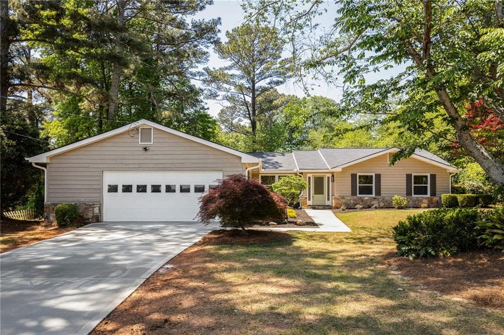 4 bedroom, 2 bathroom, 2,000 sq ft single family residence sold at 3231 Bunten Road, Duluth, GA 30096