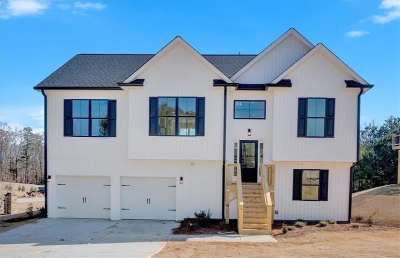 4 bedroom, 3 bathroom, 2,310 sq ft single family residence for sale at 16 Mountain Chase Road, Rome, GA 30165