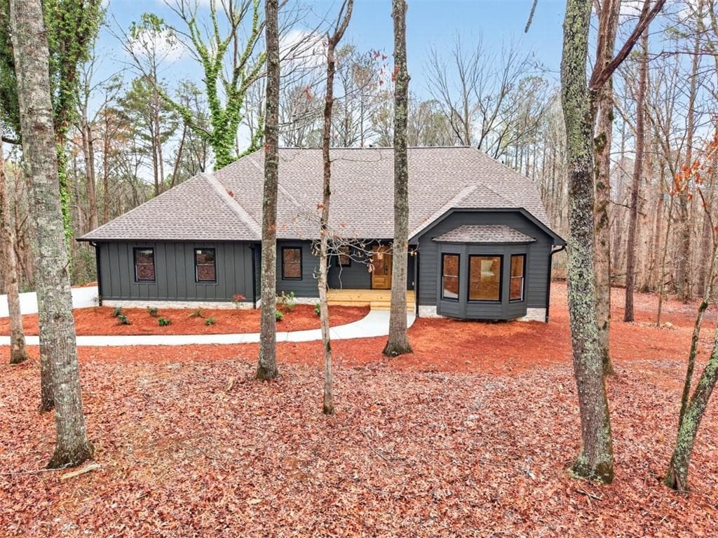 4 bedroom, 5 bathroom, 5,165 sq ft single family residence sold at 3110 Flatbottom Road, Ball Ground, GA 30107