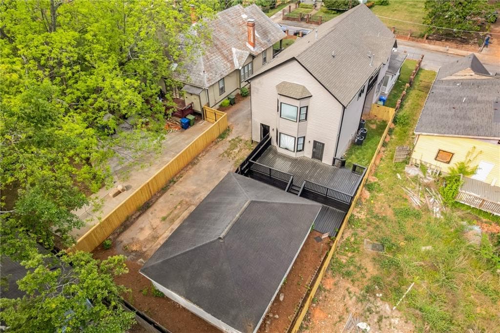 3 bedroom, 3 bathroom, 1,840 sq ft duplex for rent at 660 Queen Street B, Atlanta, GA 30310 for $2,600 a month