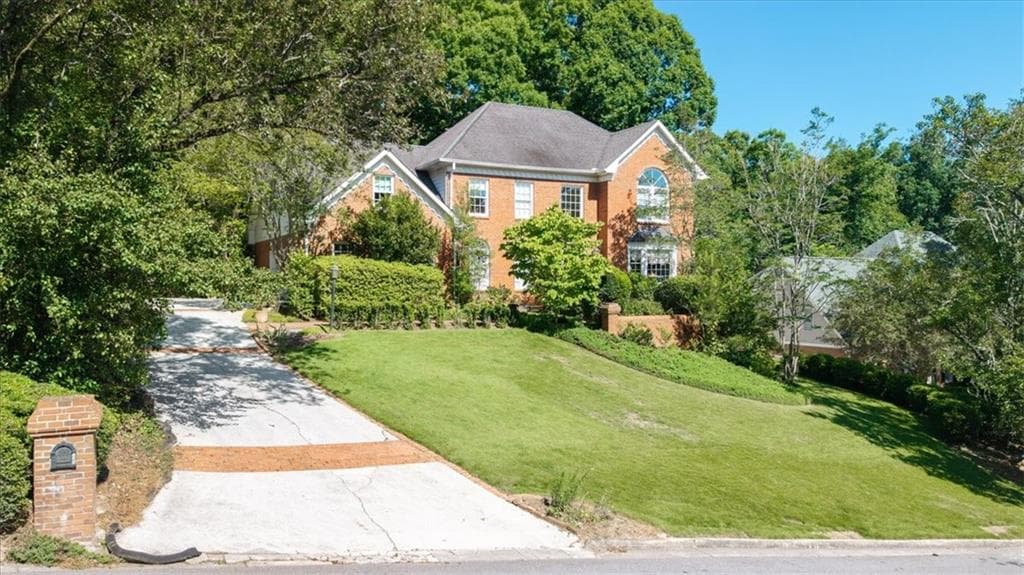 4 bedroom, 4 bathroom, 3,153 sq ft single family residence for sale at 1143 Byrnwyck Road, Brookhaven, GA 30319