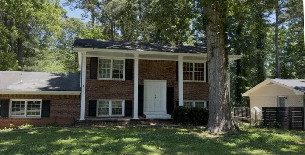 3 bedroom, 2 bathroom, 2 sq ft single family residence under contract at 4447 Kimball Road, Atlanta, GA 30331