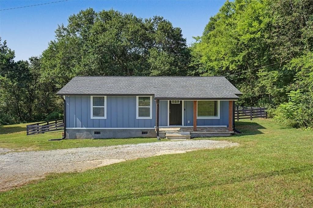 3 bedroom, 1 bathroom, 935 sq ft single family residence sold at 120 Gilreath Road, Cartersville, GA 30121