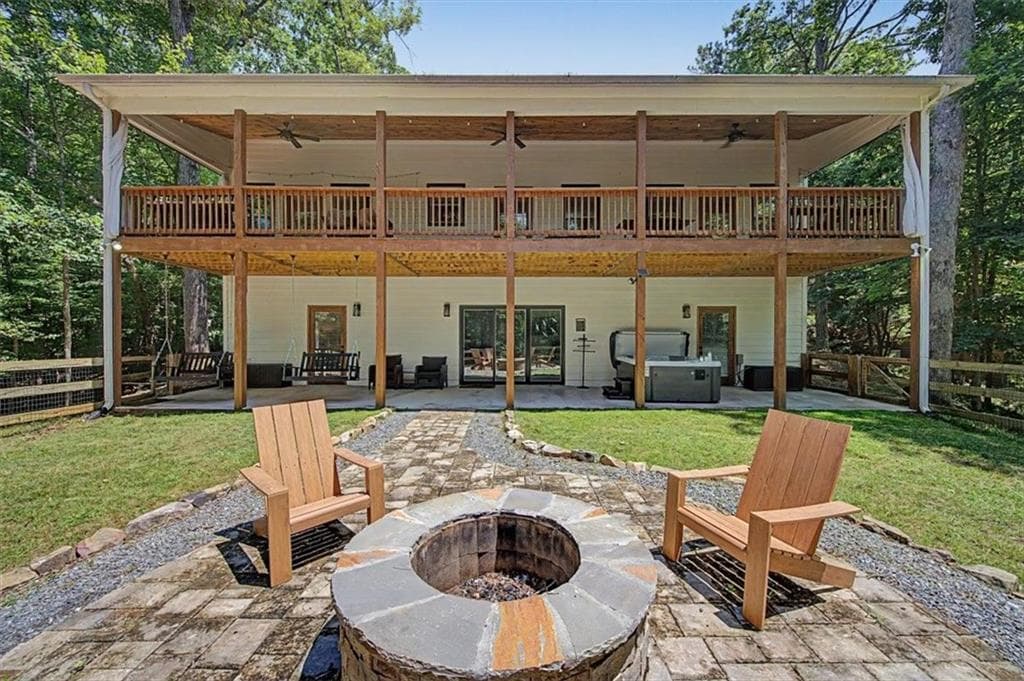 4 bedroom, 3 bathroom, 3,000 sq ft single family residence for sale at 617 Zenith Trail, Ellijay, GA 30540