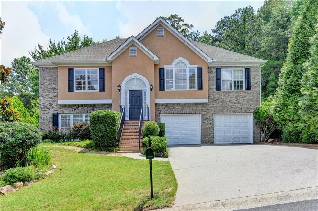 4 bedroom, 3 bathroom, 3,280 sq ft single family residence sold at 1022 Soaring Way, Marietta, GA 30062