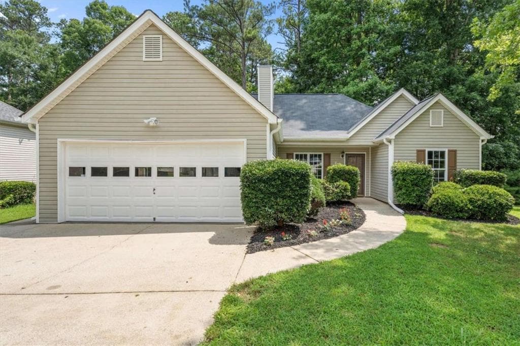 3 bedroom, 2 bathroom, 1,331 sq ft single family residence sold at 7220 Brittany Way, Douglasville, GA 30134
