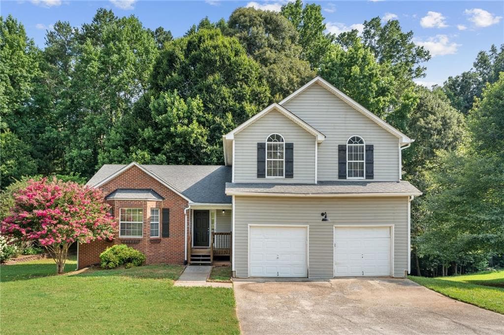 3 bedroom, 3 bathroom, 2,118 sq ft single family residence sold at 267 Silverleaf Lane, Dallas, GA 30157