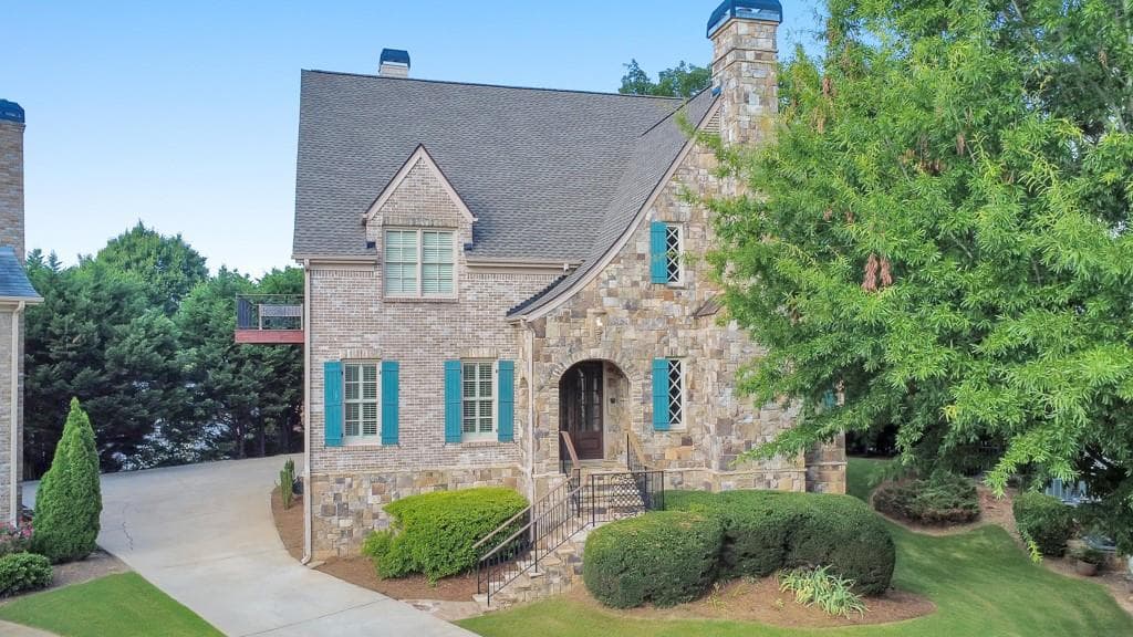 6 bedroom, 6 bathroom, 6,089 sq ft single family residence for sale at 2252 Parkwood Place Court, Smyrna, GA 30080
