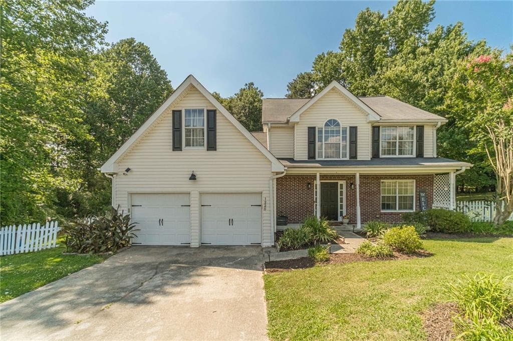 4 bedroom, 3 bathroom, 2,410 sq ft single family residence sold at 1220 Timber Walk Drive, Loganville, GA 30052