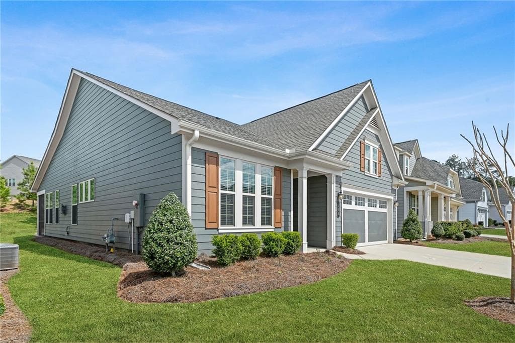2 bedroom, 2 bathroom, 1,586 sq ft single family residence sold at 108 Red Maple Drive, Peachtree City, GA 30269