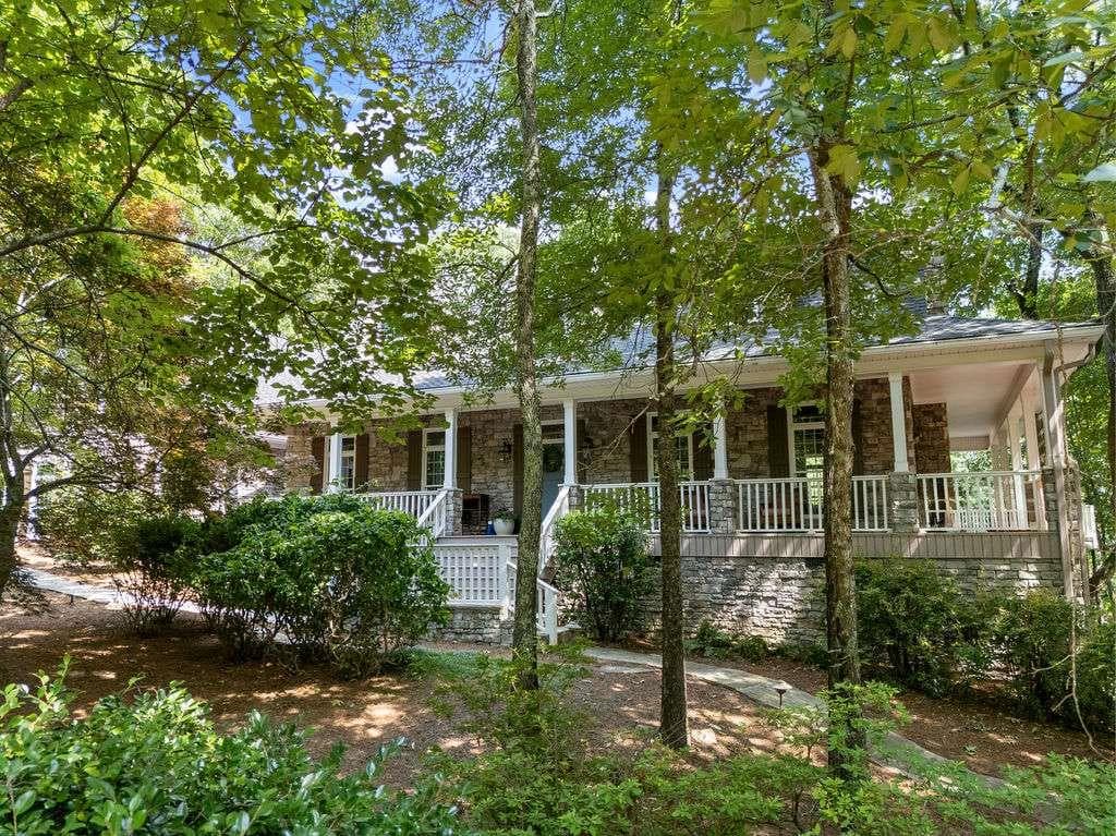 5 bedroom, 4 bathroom, 5,134 sq ft single family residence for sale at 1225 Mount Alto Road, Rome, GA 30165