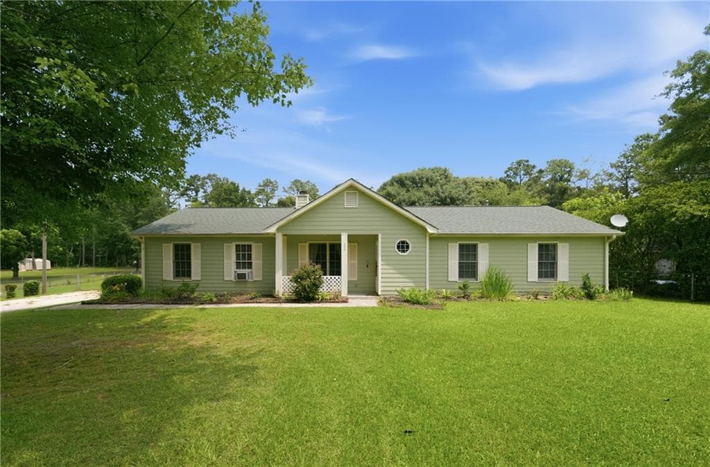 3 bedroom, 2 bathroom, 1,403 sq ft single family residence sold at 145 Sagebrush Road, Stockbridge, GA 30281