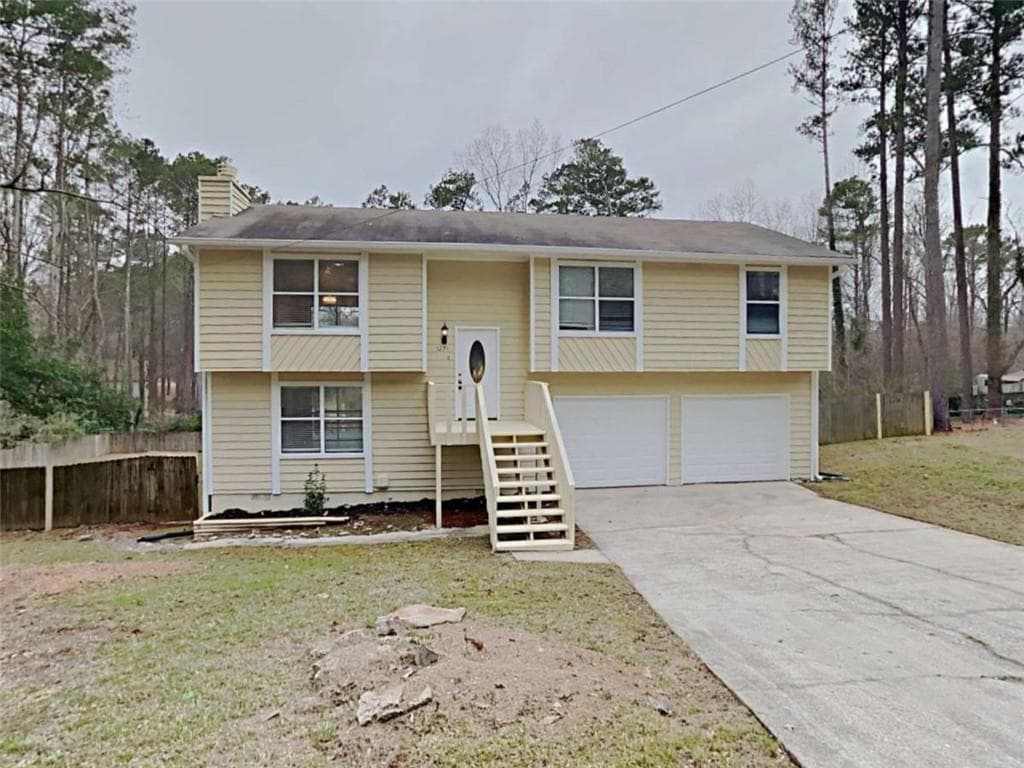 3 bedroom, 3 bathroom, 1,932 sq ft single family residence for sale at 3271 Mixon Way, Stone Mountain, GA 30087